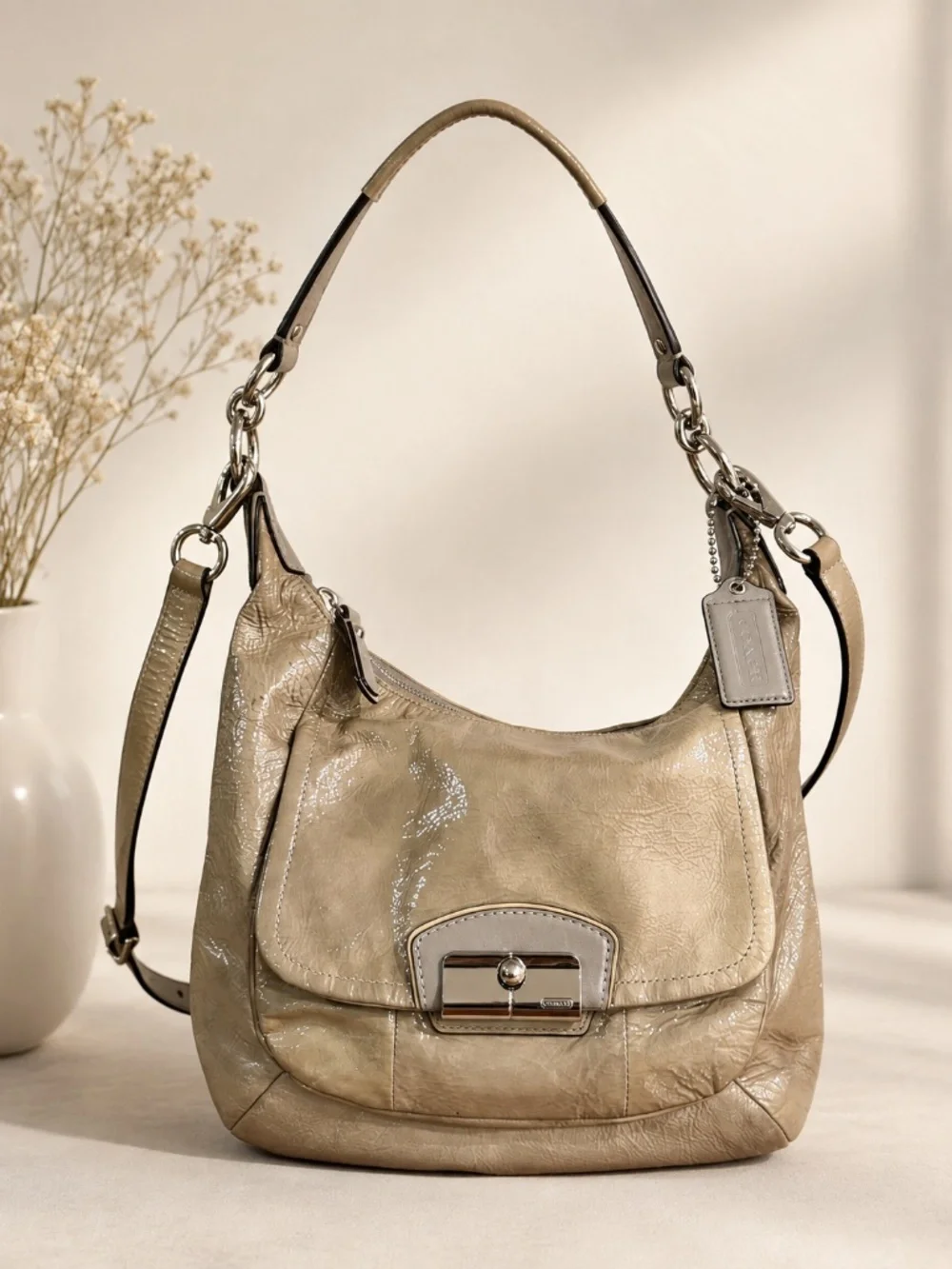 Coach Kristin Patent Leather Convertible Shoulder Hobo Bag Style 19299